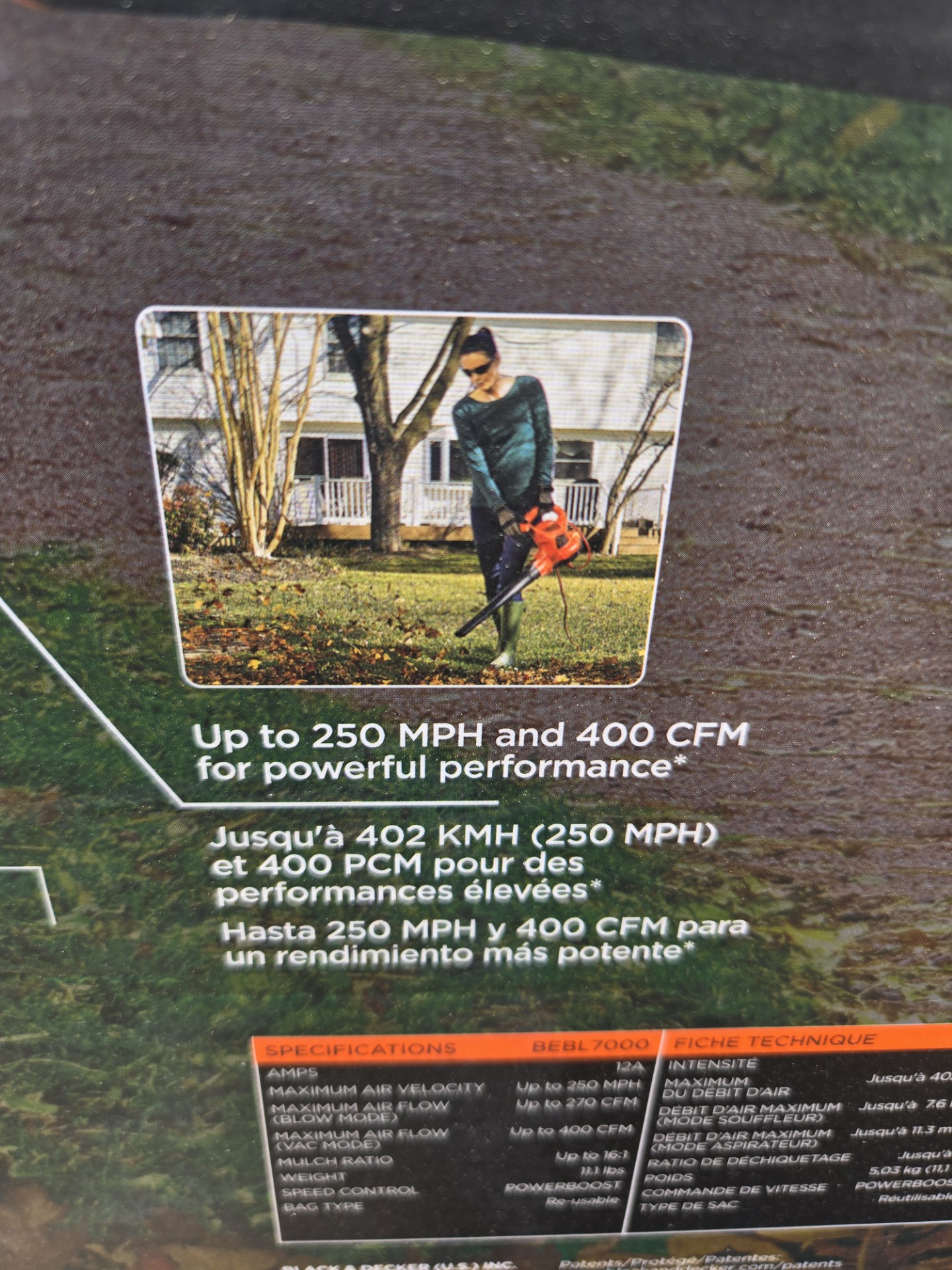 Black & Decker BEBL7000 blower spec sheet — 250 MPH / 400 CFM maximum air velocity